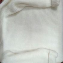 春季時尚穿搭指南 寬松低圓領加厚套頭針織毛衣，商城品質與售后保障